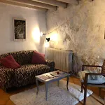 La Grotte Du Pelerin - Semi-troglodyte Saintes
