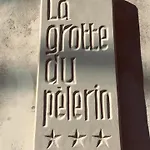 La Grotte Du Pelerin - Semi-troglodyte * Saintes