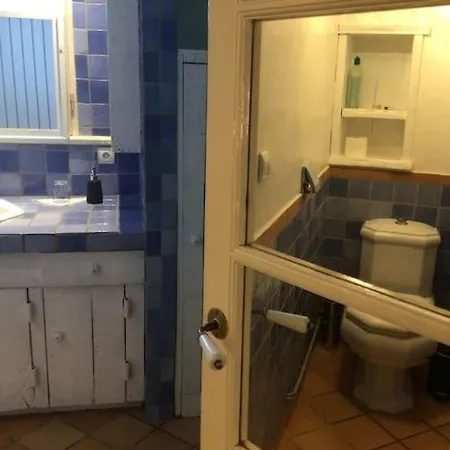 La Grotte Du Pelerin - Semi-troglodyte * Saintes