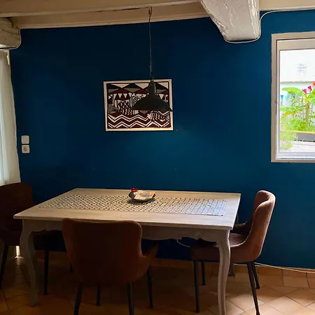 La Grotte Du Pelerin - Semi-troglodyte Apartmán *